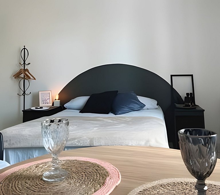 Studio Urban Vintage Vinil | Centro c/ garagem