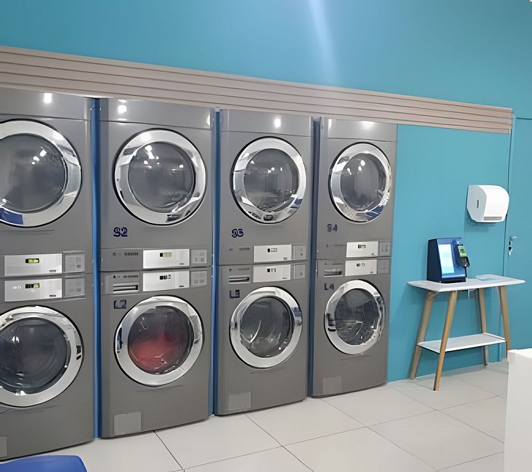 Studio Urban Vintage Vinil | Centro c/ garagem