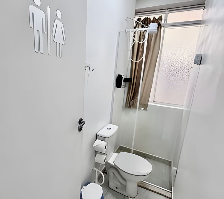 Flat Prime. 3 Dorm. Área Central. Ar condicionado.