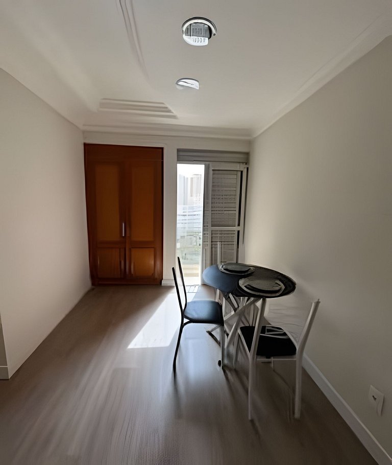 Flat Central com Garagem Campinas